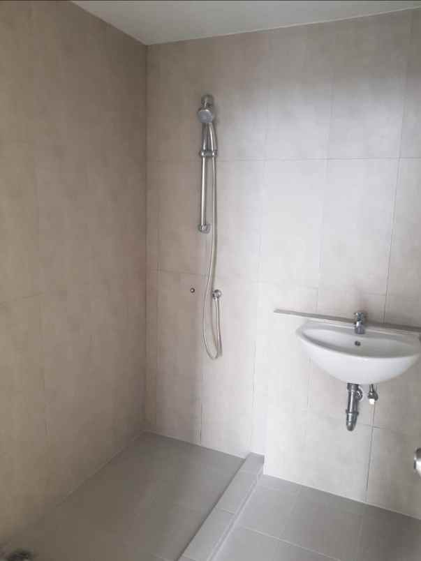 apartement denver 2br murah lantai under 15