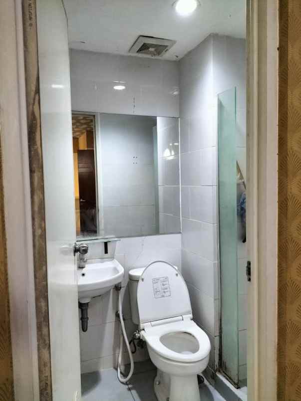 apartment east coast resident furnish