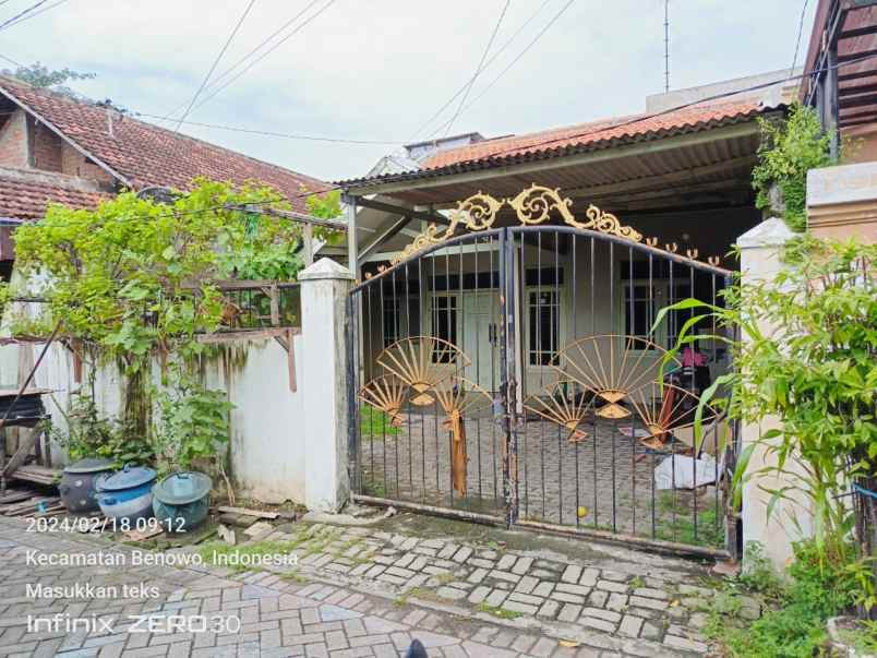 benowo rumah lama butuh renovasi dekat food juction