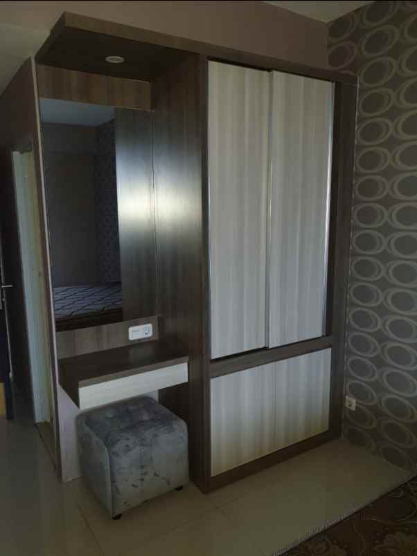 dijual apartemen apartemen emerald tower