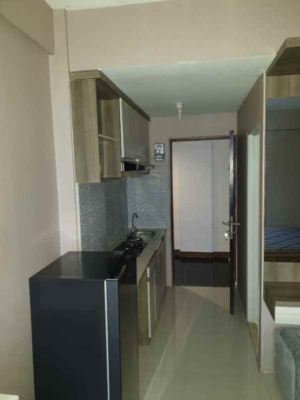 dijual apartemen apartemen emerald tower