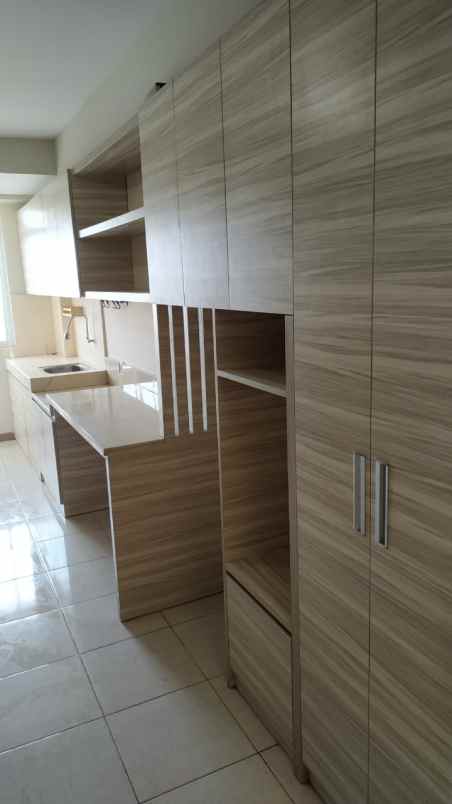 dijual apartemen apartemen greenpalm