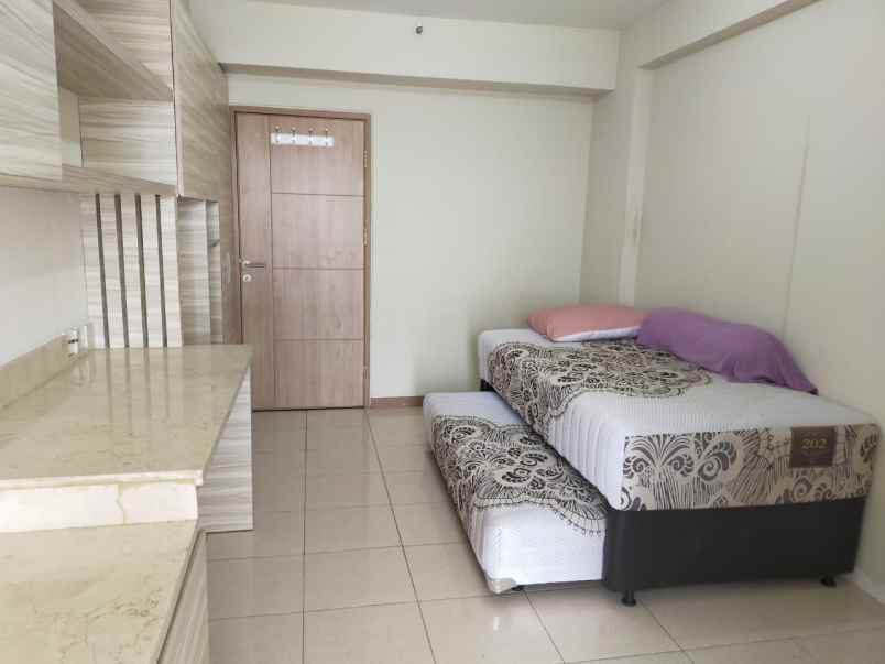 dijual apartemen apartemen greenpalm