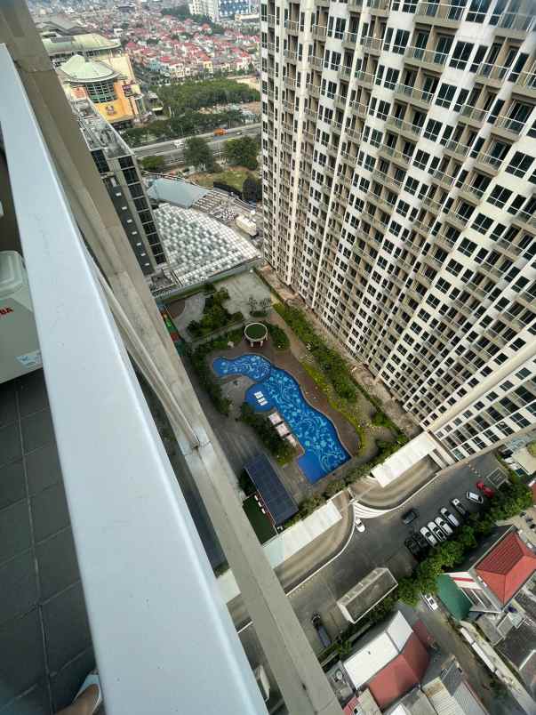 dijual apartemen cengkareng barat kota