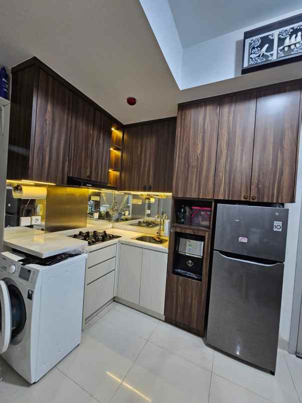 dijual apartemen grand sungkono lagoon surabaya