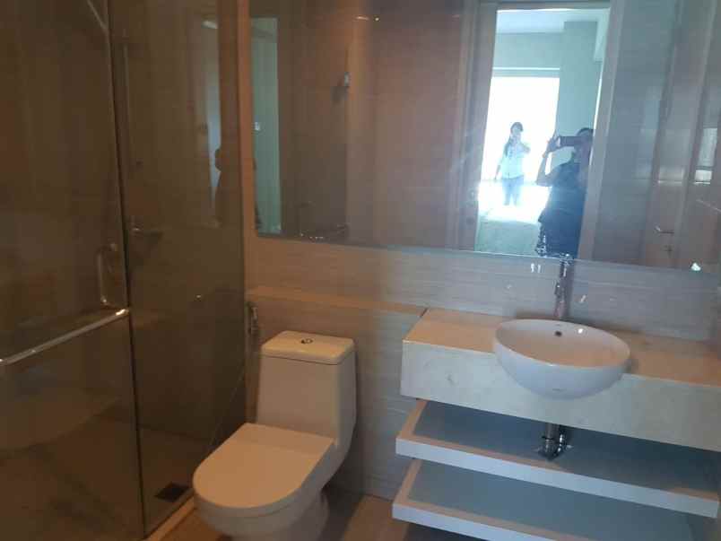 dijual apartemen jalan pakuwon indah