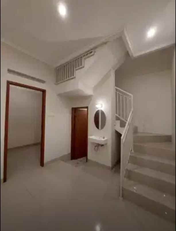 dijual apartemen komplek d