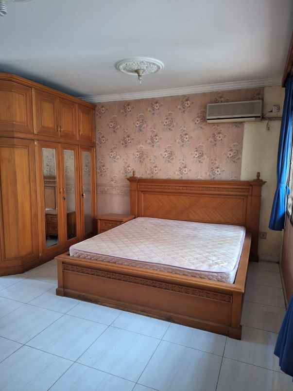 dijual apartemen komplek dki pondok kelapa