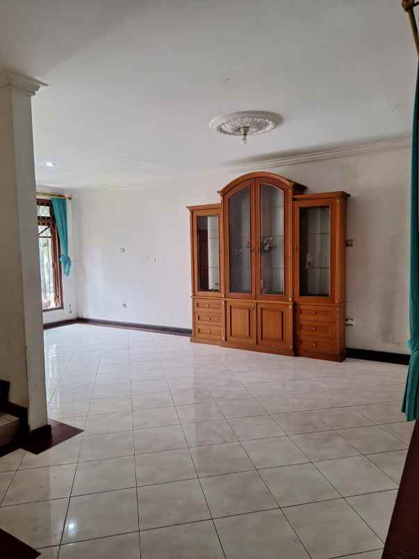 dijual apartemen komplek dki pondok kelapa