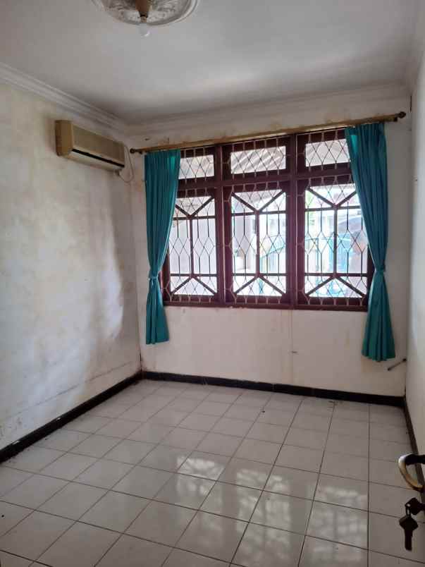 dijual apartemen komplek dki pondok kelapa