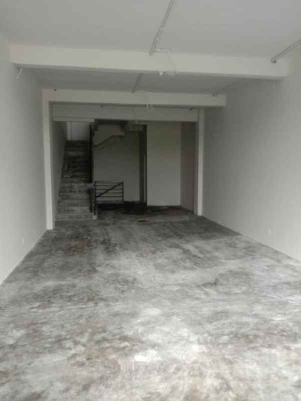 dijual apartemen lavon swan city pasar kemis