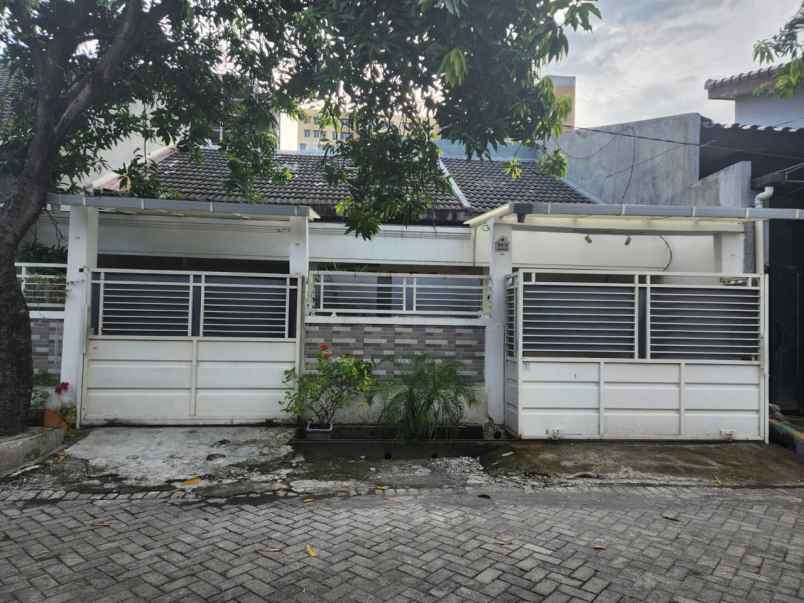 dijual apartemen rungkut barata