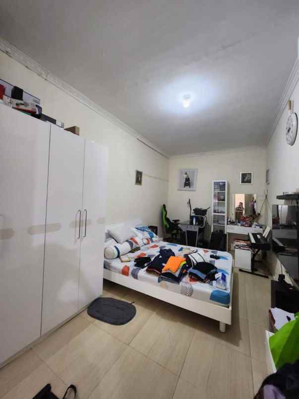 dijual apartemen rungkut barata