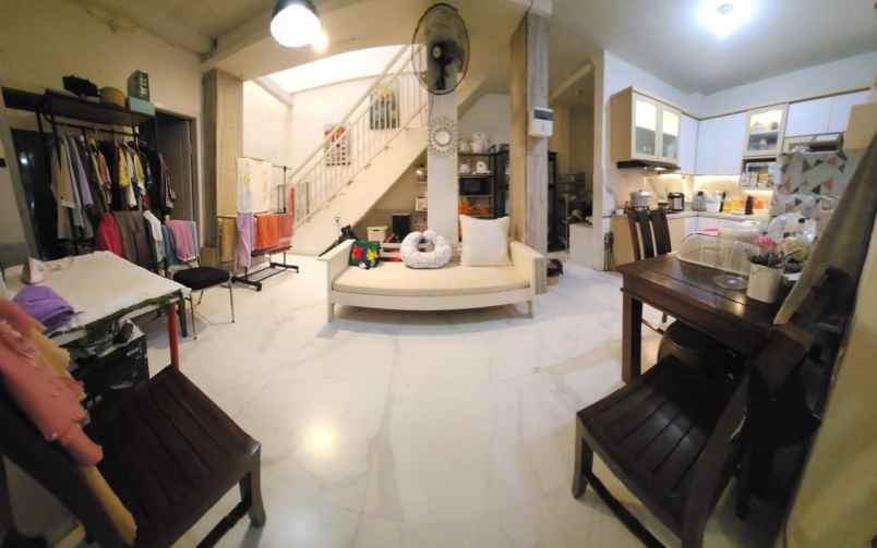 dijual apartemen rungkut barata