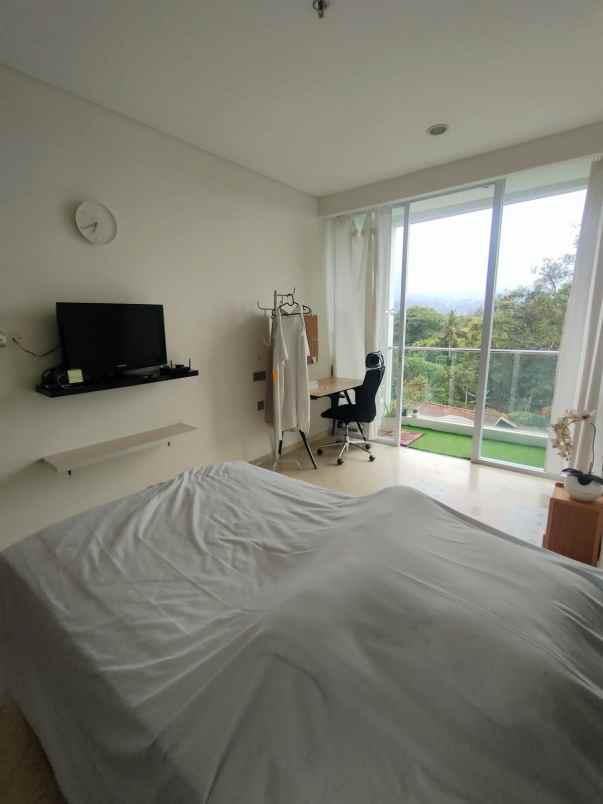 dijual apartment art deco