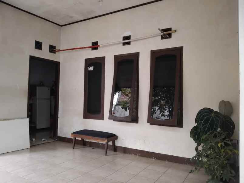 dijual cepat rumah tinggal