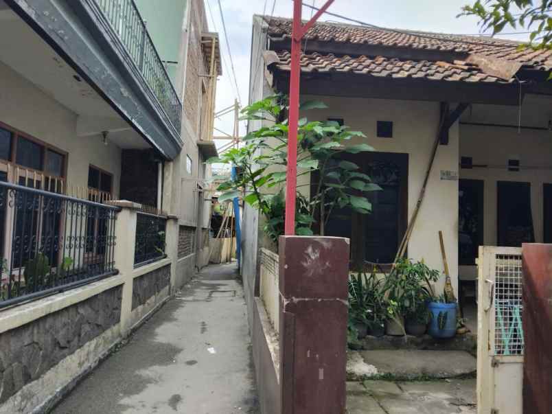 dijual cepat rumah tinggal