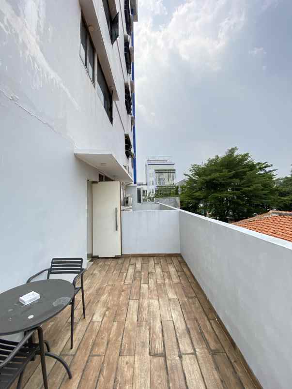 dijual hotel budget aktif di kemayoran jakarta pusat