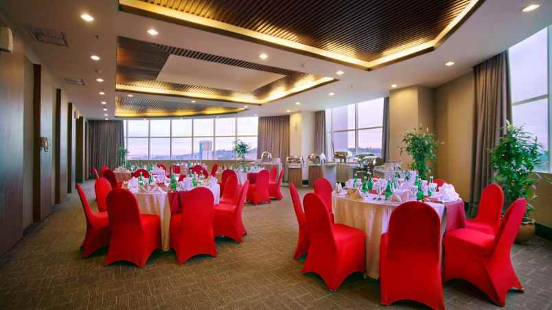 dijual hotel klandasan ilir kec