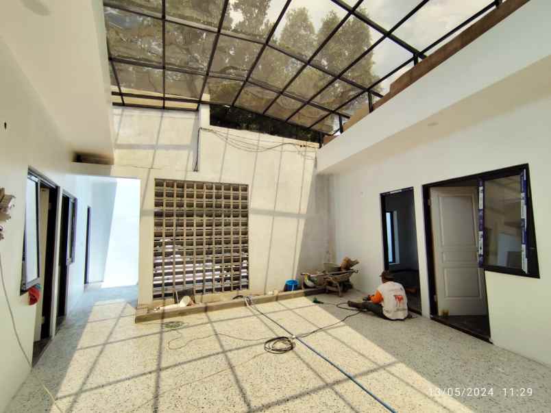 dijual kost jl kaliurang km 13