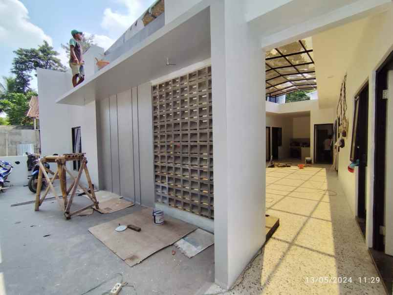 dijual kost jl kaliurang km 13