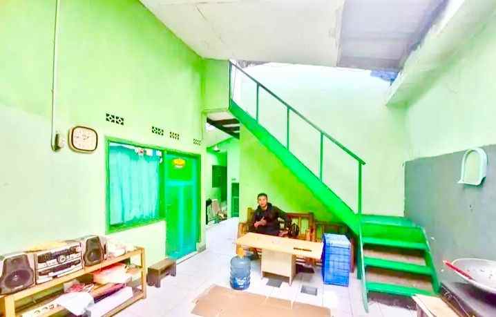 dijual kost jl sekeloa bandung