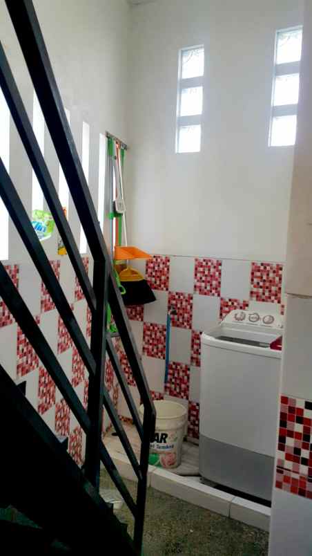 dijual kost jl sudimoro