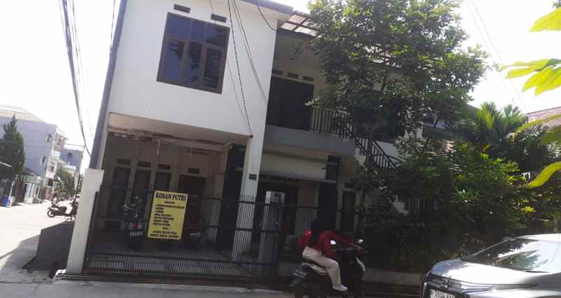 dijual kost permata buah batu