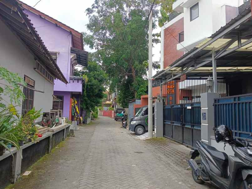dijual kost seturan