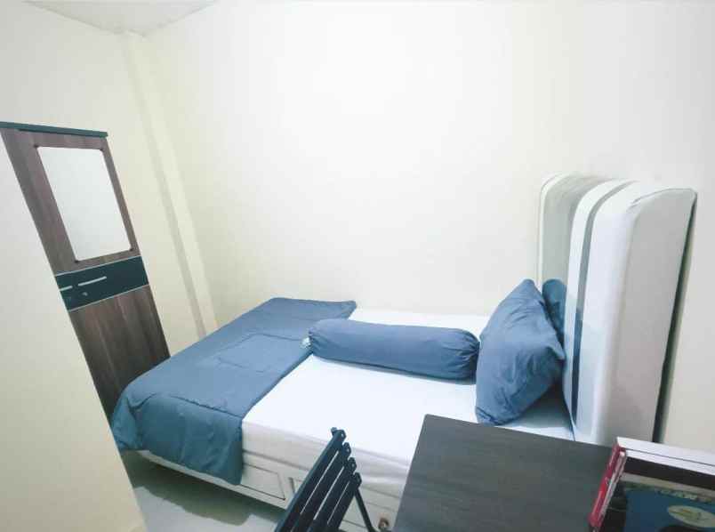 dijual kost tomang kec grogol