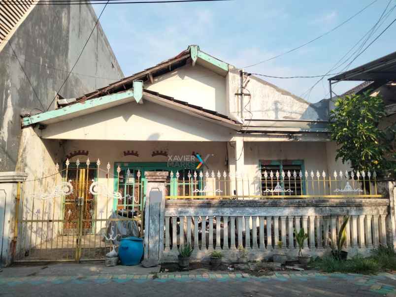 dijual murah rumah hitung tanah sidotopo wetan