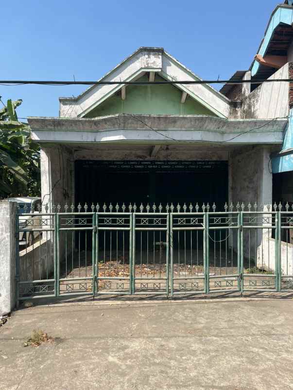 dijual ruko gudang kantor cangkir bambe driyorejo