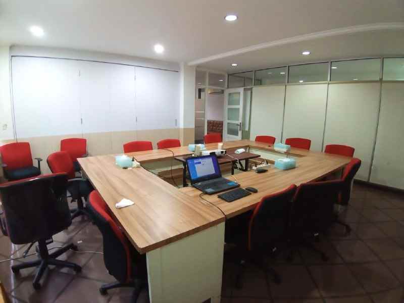 dijual ruko gudang kantor cikini raya