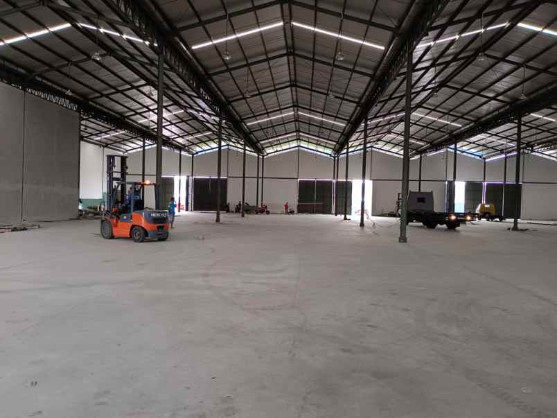 dijual ruko gudang kantor gudang di komplek