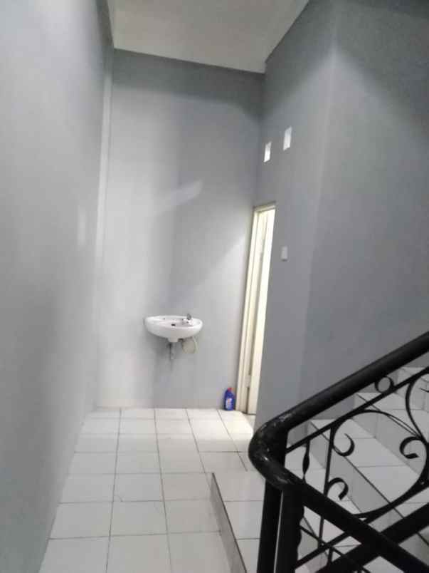 dijual ruko gudang kantor soepomo