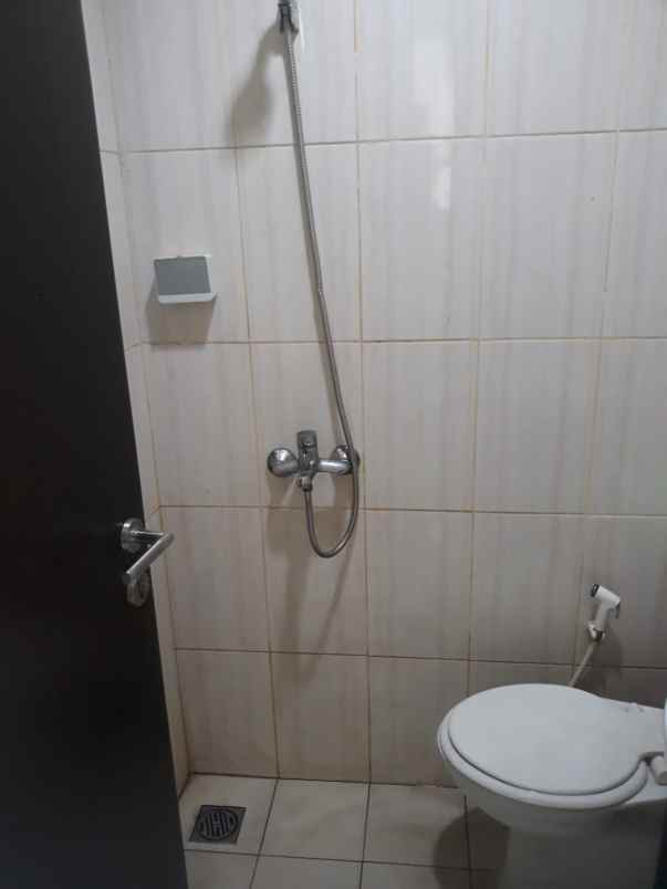 dijual ruko gudang kantor the savoy jakarta garden city