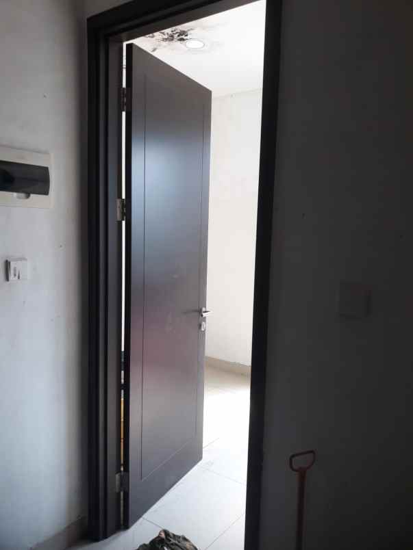 dijual ruko gudang kantor the savoy jakarta garden city
