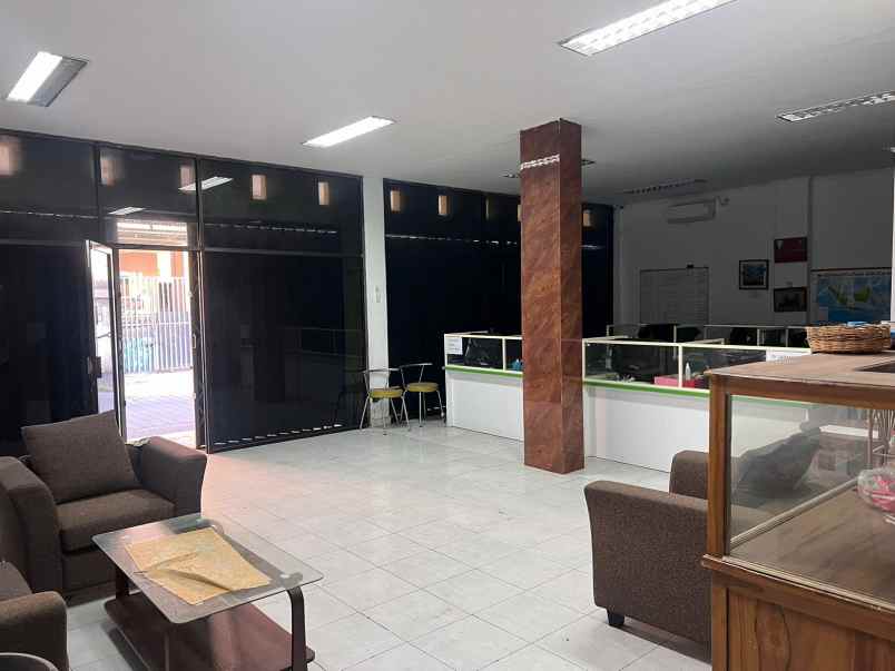 dijual ruko lokasi sesetan denpasar selatan