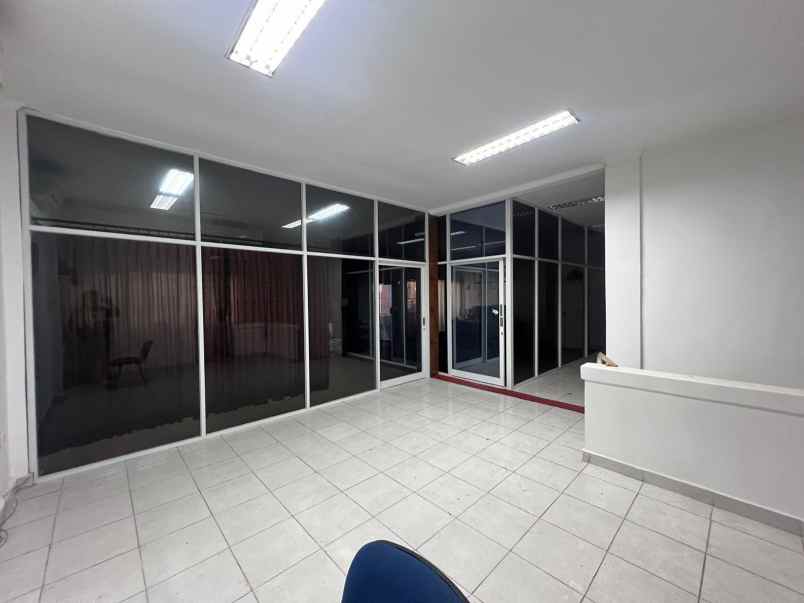 dijual ruko lokasi sesetan denpasar selatan
