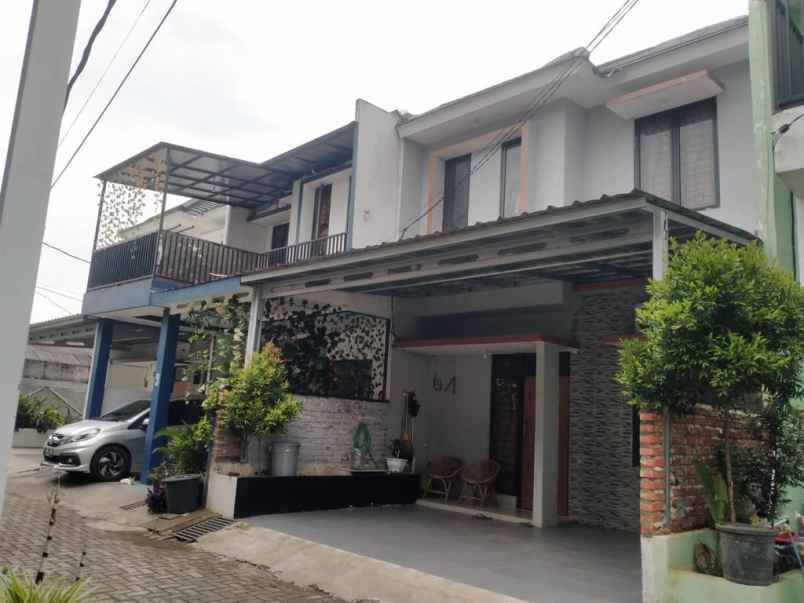 dijual rumah 1 lantai dengan harga 300 jutaan