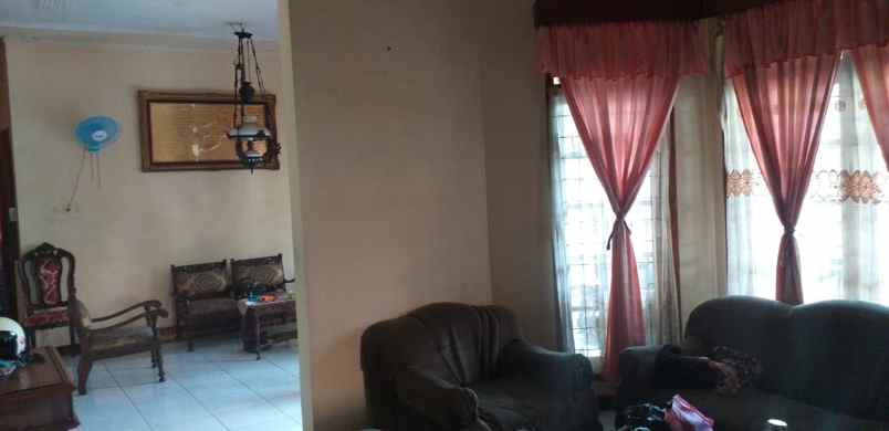 dijual rumah ampera raya