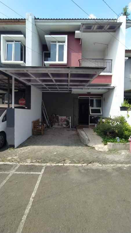 dijual rumah antapani bandung kota