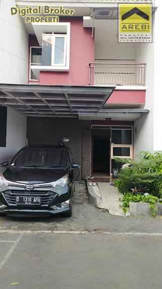 dijual rumah antapani bandung kota