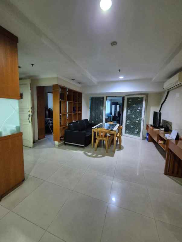 dijual rumah apt gading resort