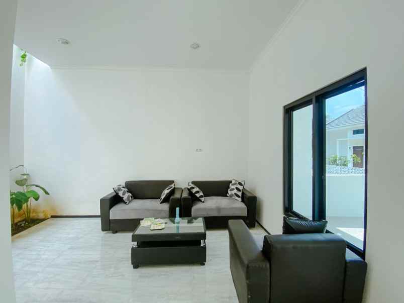 dijual rumah argomulyo kec sedayu