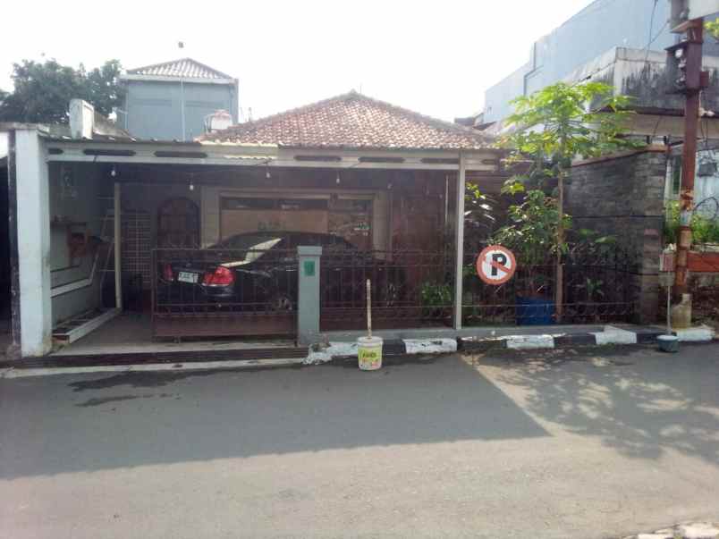 dijual rumah babakan jeruk pasteur