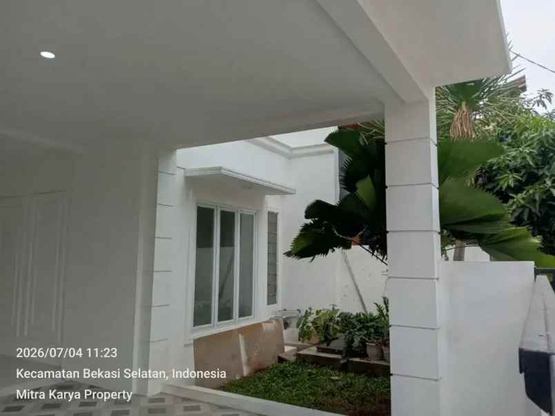 dijual rumah baru di galaxy one gate jalan 2 mobil