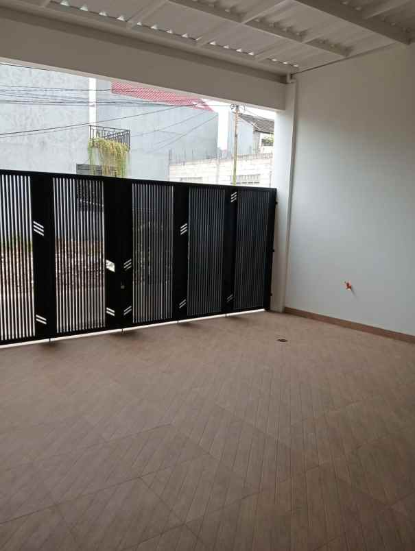 dijual rumah baru konsep scandinavian bintaro
