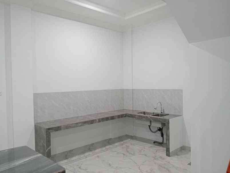 dijual rumah baru konsep scandinavian bintaro