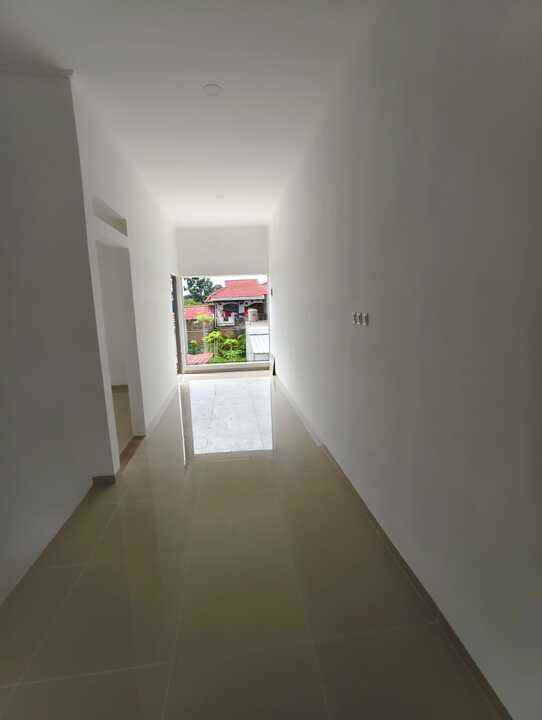 dijual rumah baru on progress di cisaranten kulon